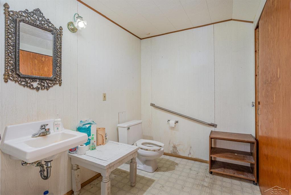 Vassar, Michigan 48768, United States, 3 Bedrooms Bedrooms, ,2 BathroomsBathrooms,Residential,Pending,15580