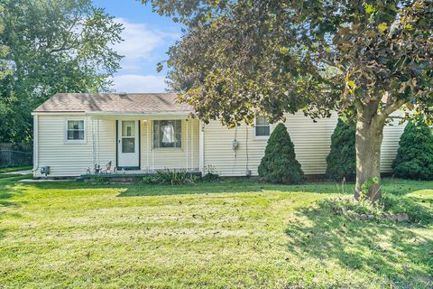 A home in Mt. Morris Twp