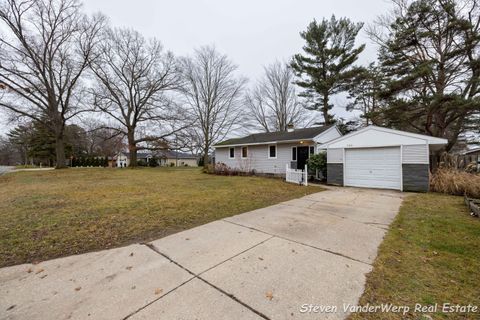 A home in Spring Lake Vlg