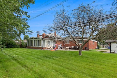 A home in Warren