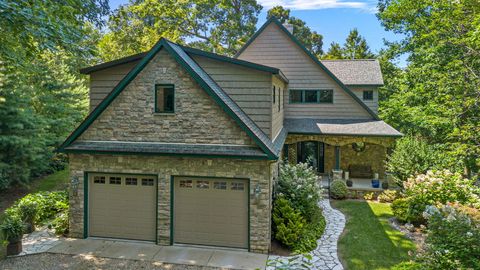 A home in New Buffalo Twp