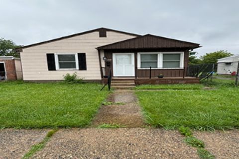 A home in Warren