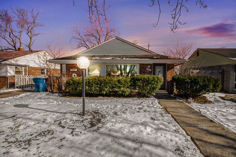 A home in Inkster