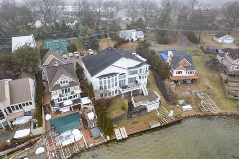 A home in Commerce Twp