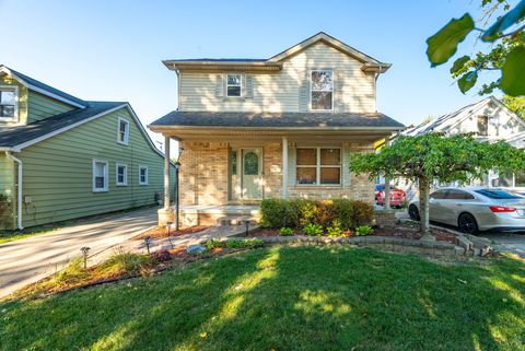 A home in Dearborn Heights