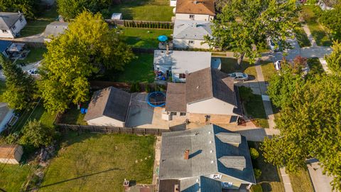 A home in Dearborn Heights