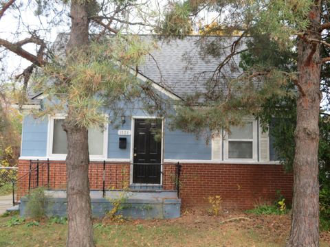 A home in Lincoln Park