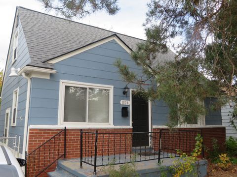 A home in Lincoln Park