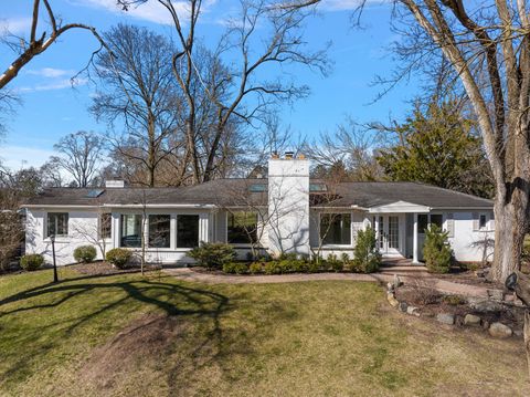 26335 WOODLORE Road Franklin Village Oakland MI 48025
