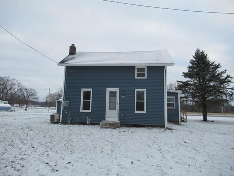 A home in Litchfield Twp