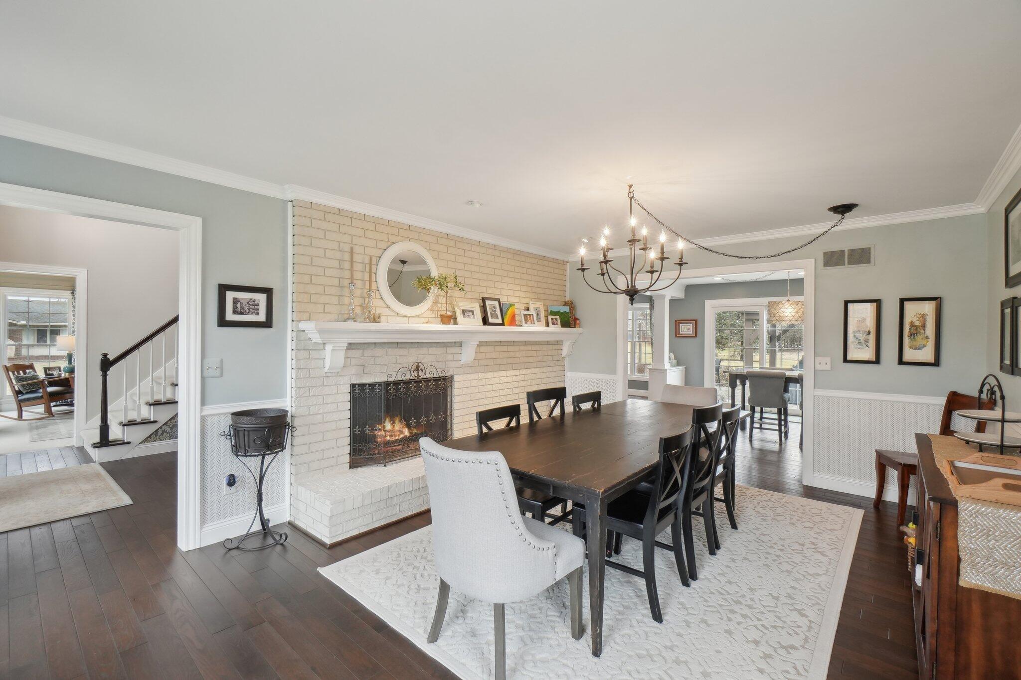 5077 Village Road
