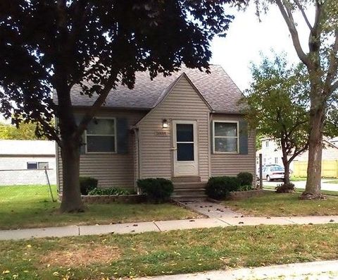A home in ClintonCharterTownship_Macomb