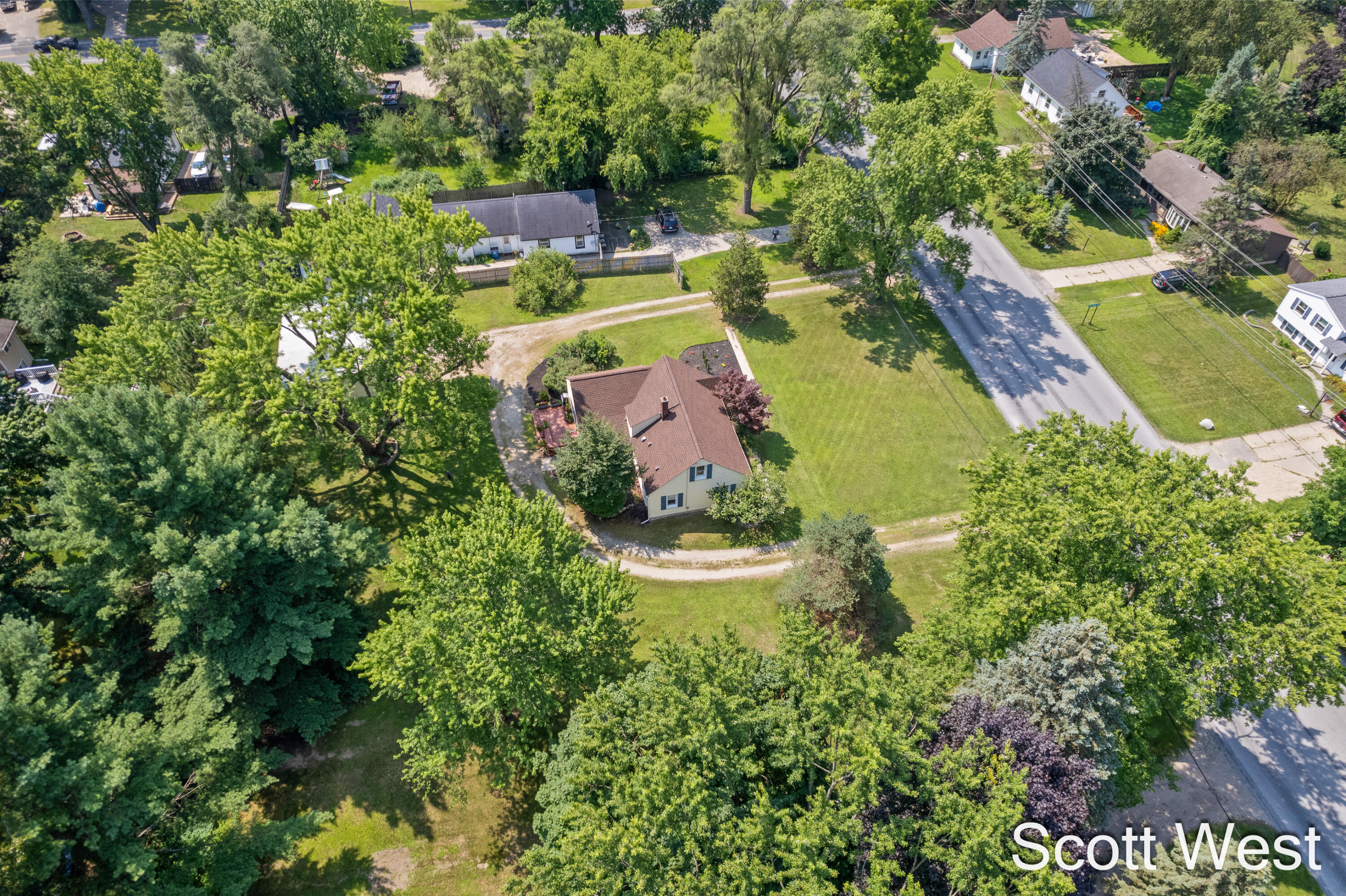 Photo 44 of 48 of 3432 Dean Lake Avenue NE house