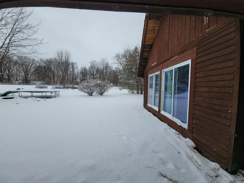 A home in Pokagon Twp