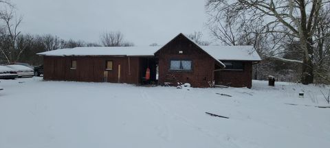 A home in Pokagon Twp