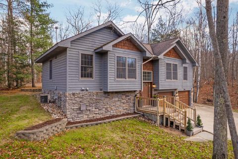 A home in Bagley Twp