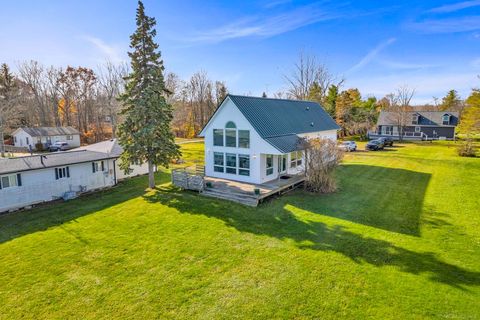 A home in Worth Twp