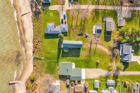 A home in Worth Twp