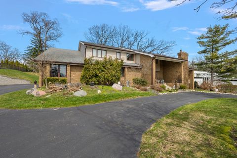 A home in West Bloomfield Twp