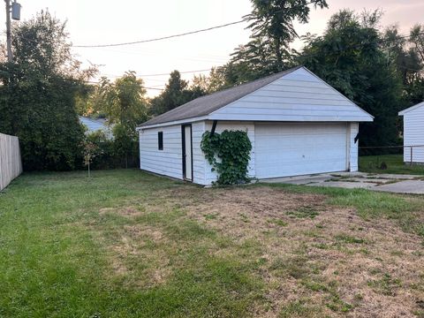 A home in Ypsilanti Twp