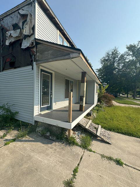 A home in Dearborn Heights