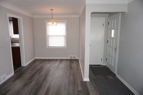 A home in LincolnParkCity_Wayne