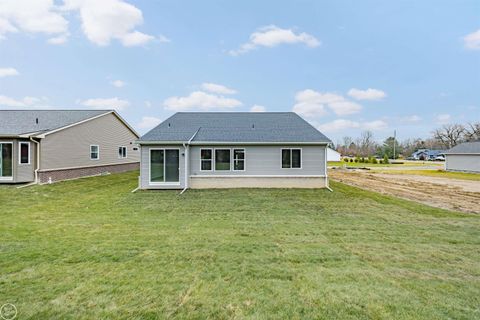 A home in Waterford Twp