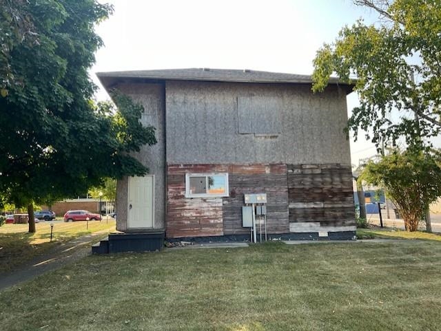 318 Woodworth Avenue