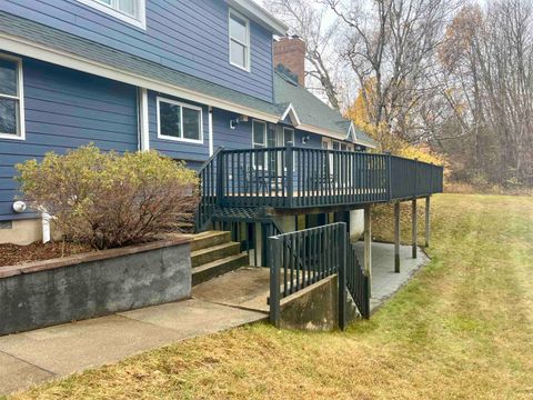 A home in Banks Twp