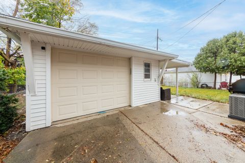 A home in Dearborn Heights