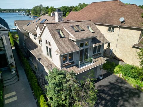 A home in West Bloomfield Twp