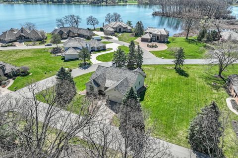 A home in Fenton Twp