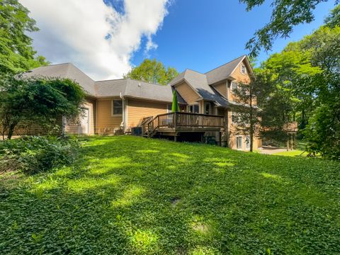 A home in Village Of Clarkston