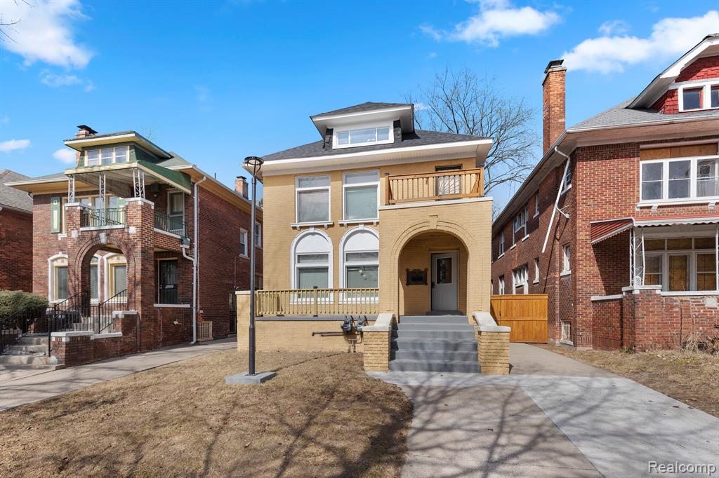 Detroit, Michigan 48206, United States, 3 Bedrooms Bedrooms, ,1 BathroomBathrooms,Residential,Active,91365
