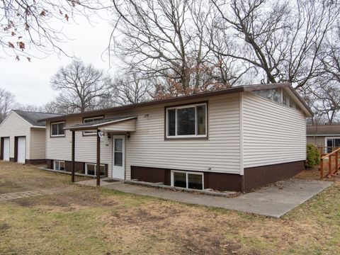 A home in Egelston Twp