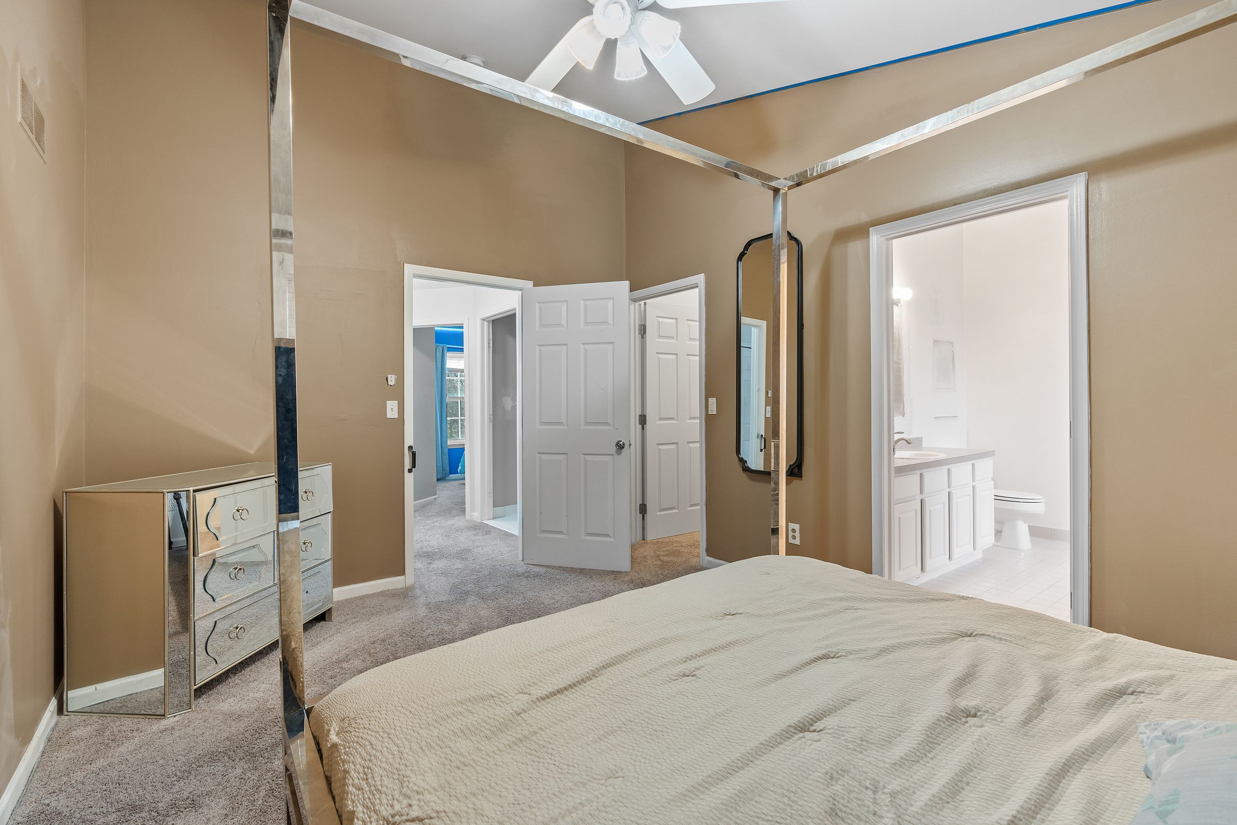 Romulus, Michigan 48174, United States, 4 Bedrooms Bedrooms, ,3 BathroomsBathrooms,Residential,Pending,10681