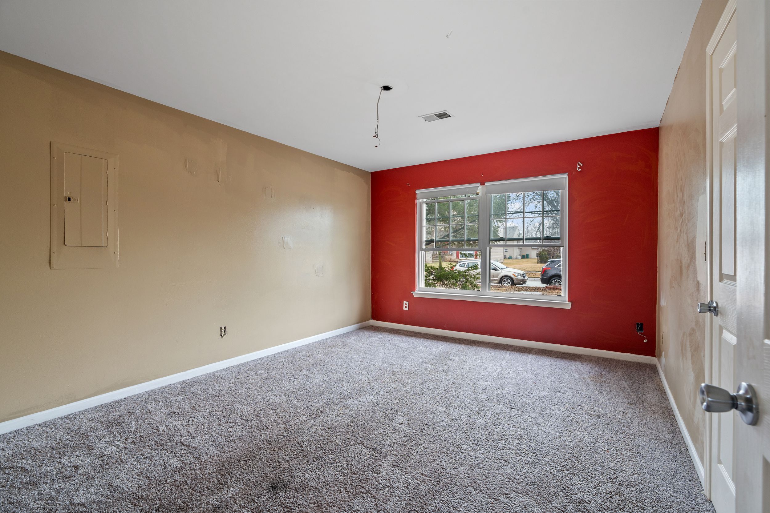 Romulus, Michigan 48174, United States, 4 Bedrooms Bedrooms, ,3 BathroomsBathrooms,Residential,Pending,10681