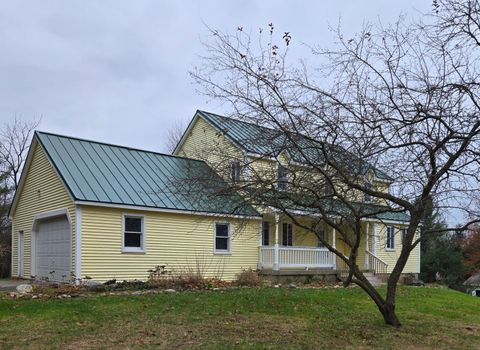 A home in Green Oak Twp