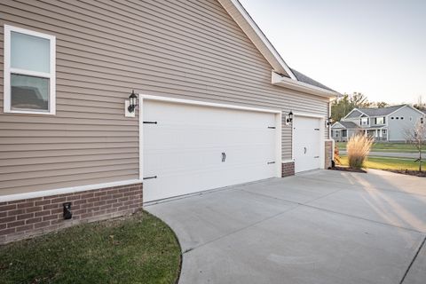 A home in Hartland Twp