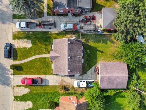 A home in Inkster