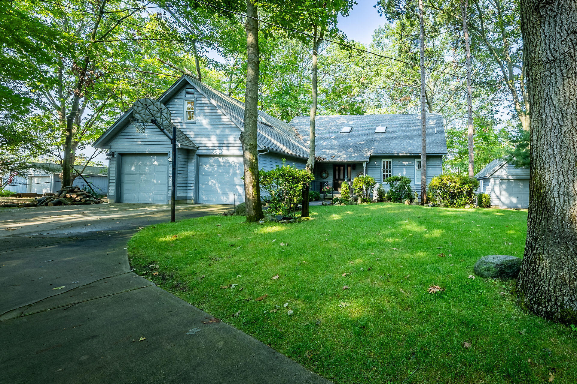 View Whitehall, MI 49461 house