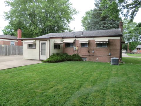 A home in Ypsilanti Twp