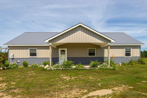 A home in Orient Twp