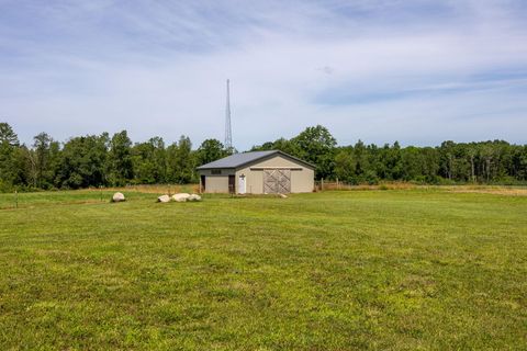 A home in Orient Twp