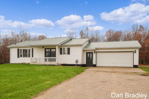 A home in Reynolds Twp