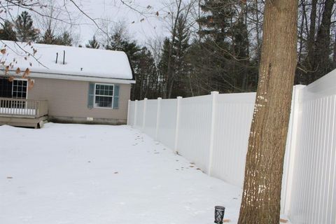 A home in Kalkaska Twp