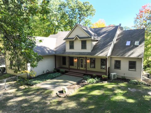 3592 HILLANDALE Drive Genoa Township Livingston MI 48843
