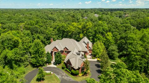 712 E GUNN Road Oakland Charter Township Oakland MI 48306