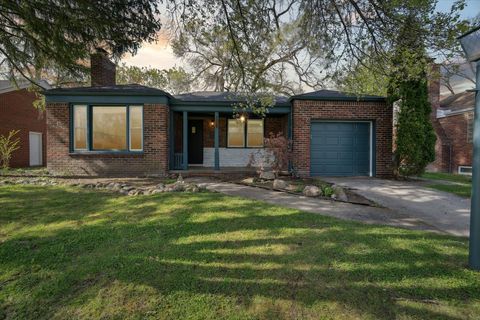 A home in Grosse Pointe Woods