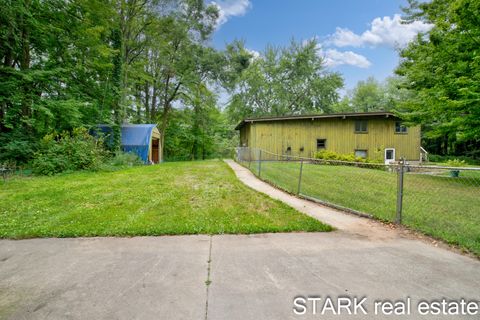 A home in Fruitport Twp